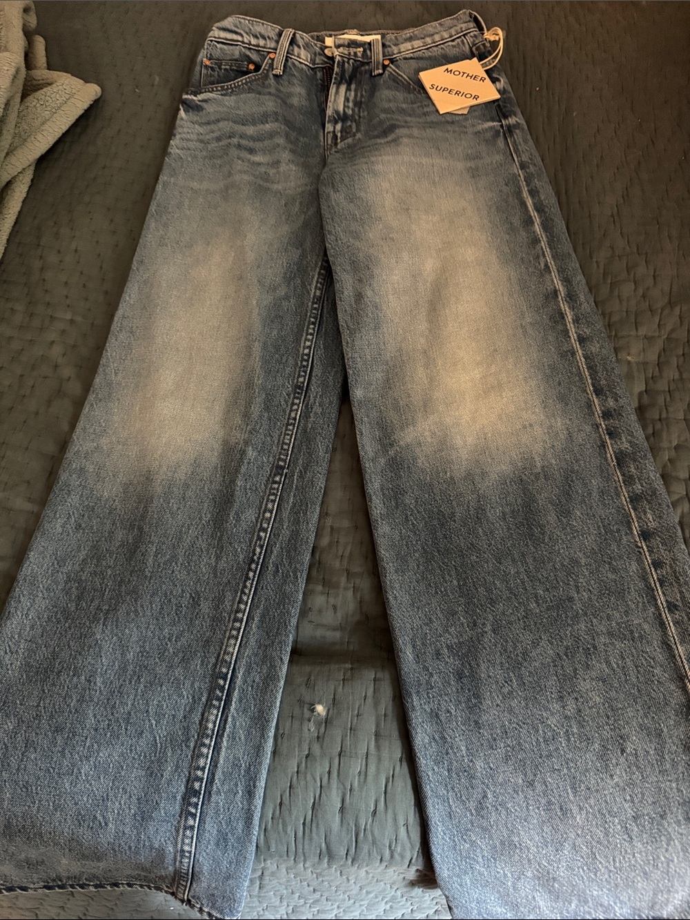 MOTHER Down low Sinner Sneak in Faded Blue Wash